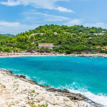 Camp Kopito Хвар