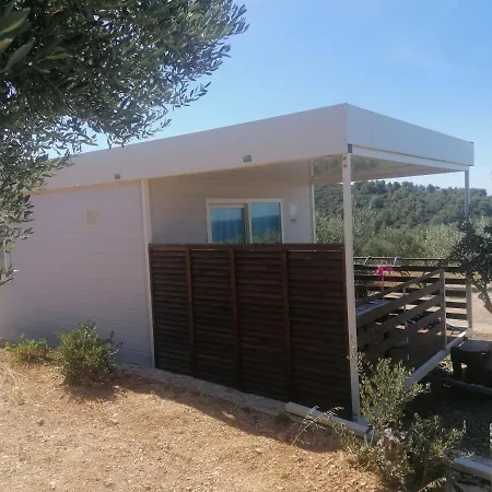 אתר קמפינג Camp Kopito חוואר