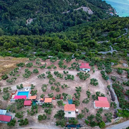 אתר קמפינג Camp Kopito חוואר