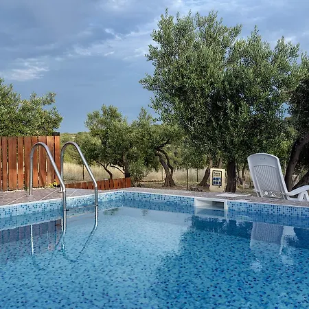 Camp Kopito אתר קמפינג *